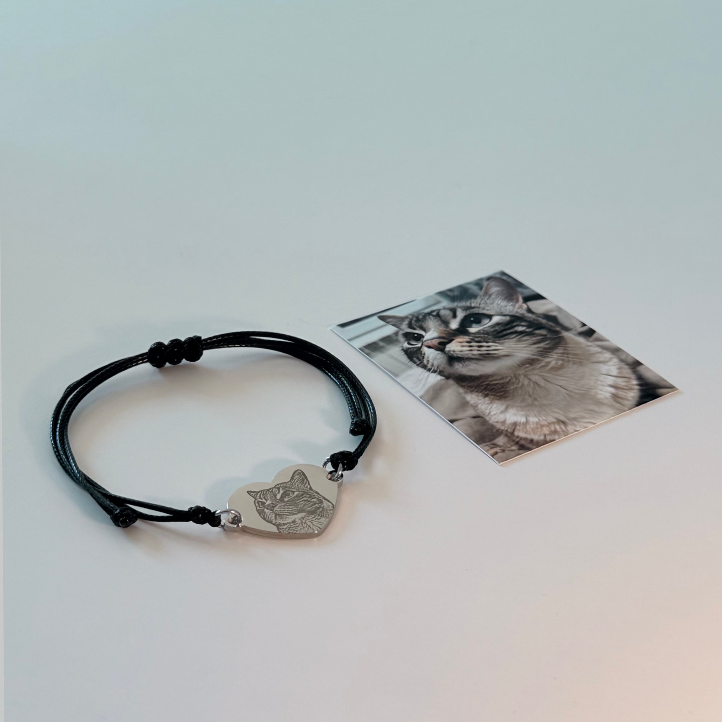 Pulsera con dije de corazón