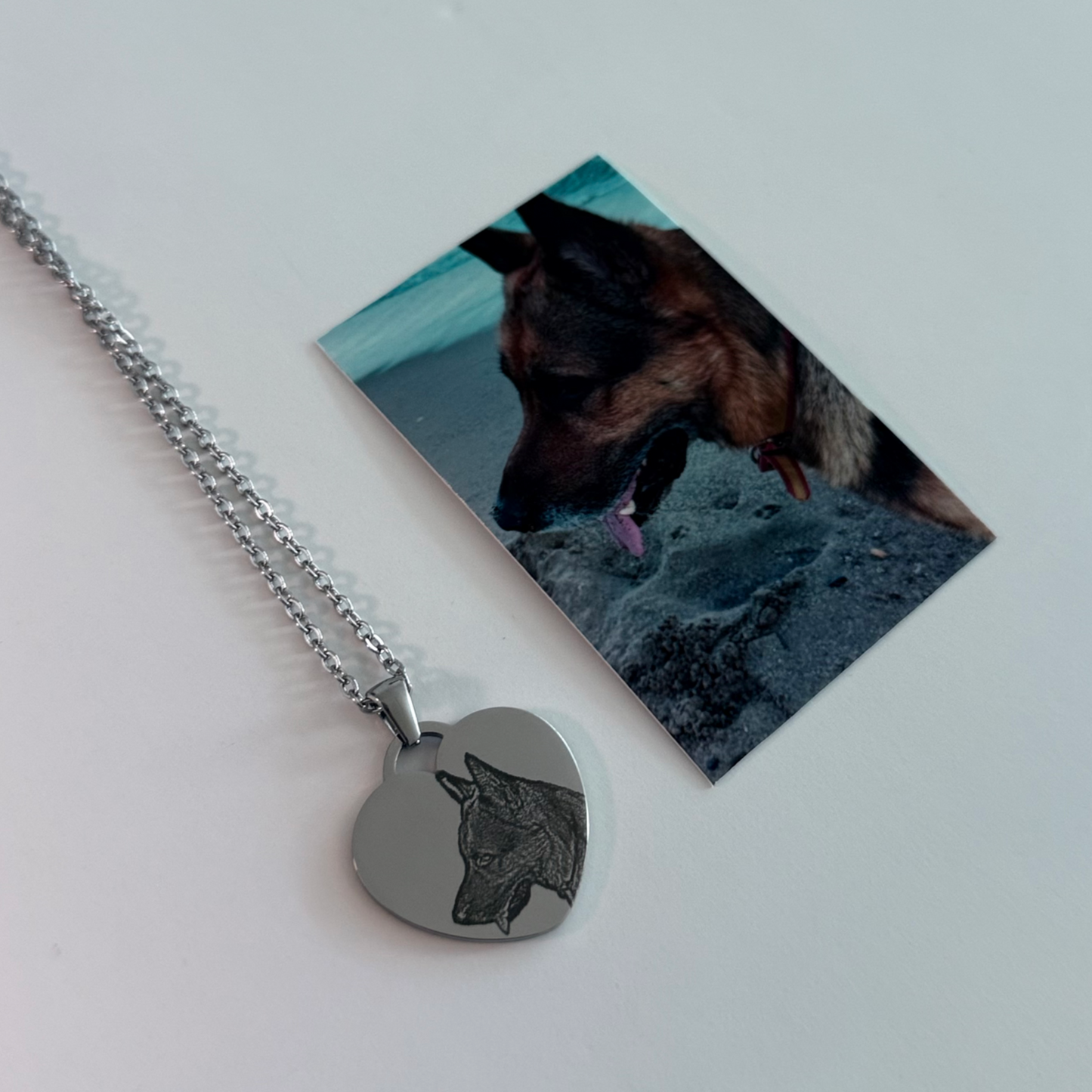 Collar con dije de corazón