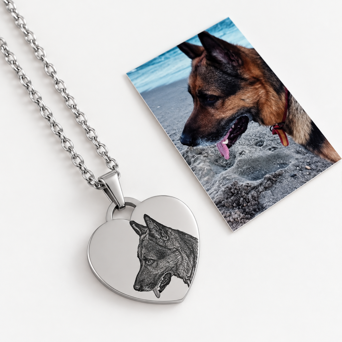 Collar con dije de corazón