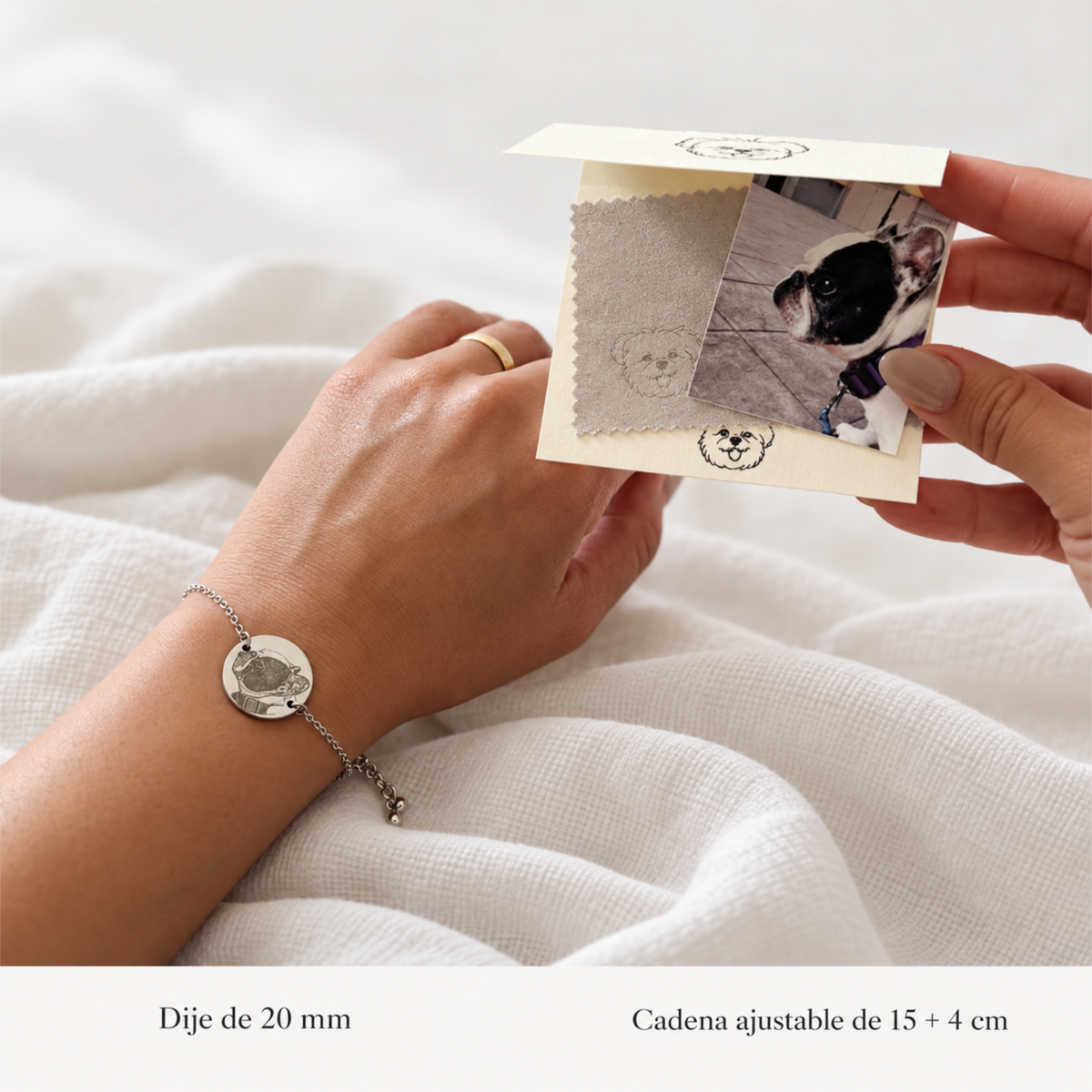 Pulsera con dije redondo