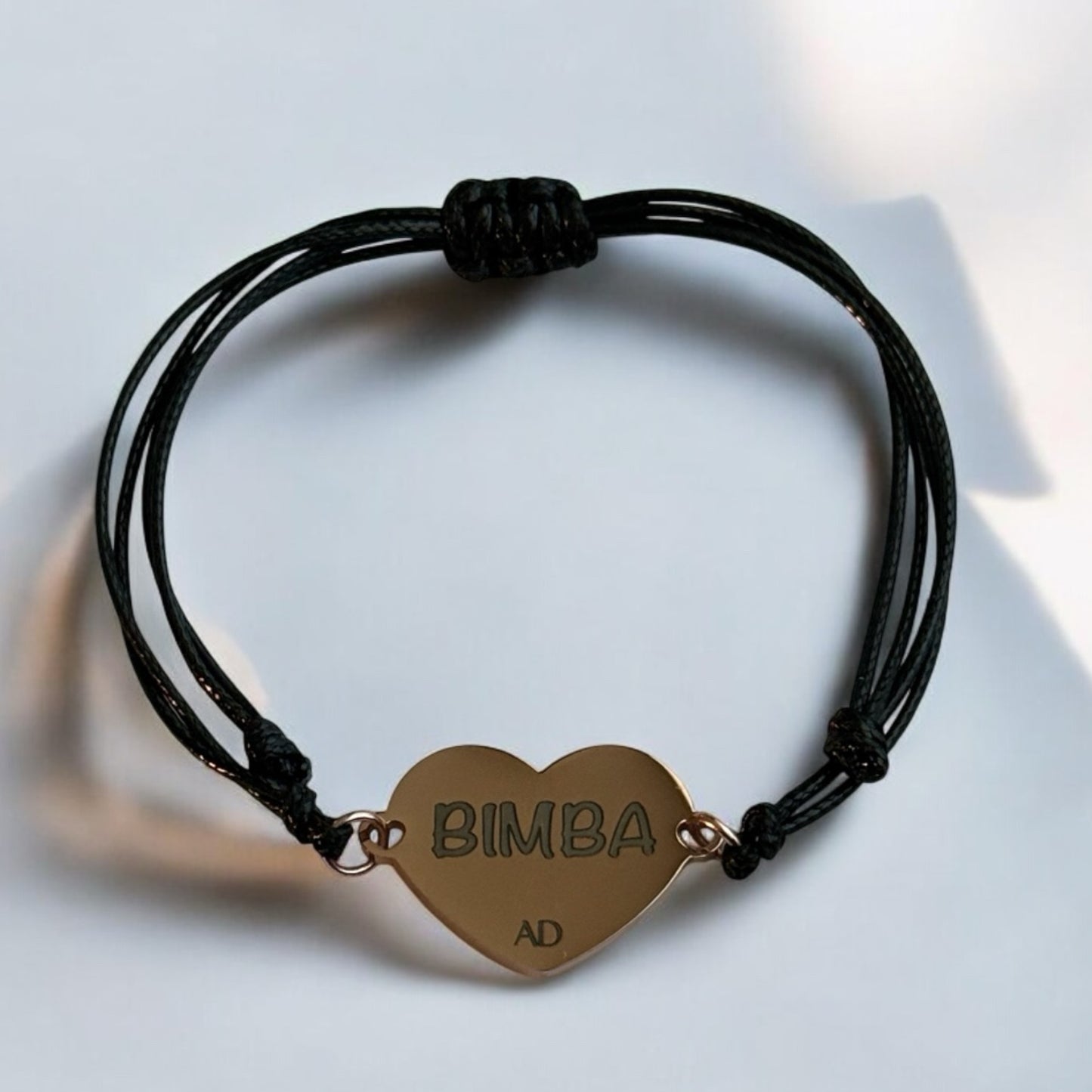 Pulsera con dije de corazón