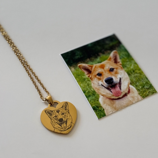 Collar con dije de corazón
