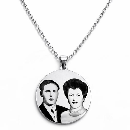 Collar dije redondo - Retrato de Persona